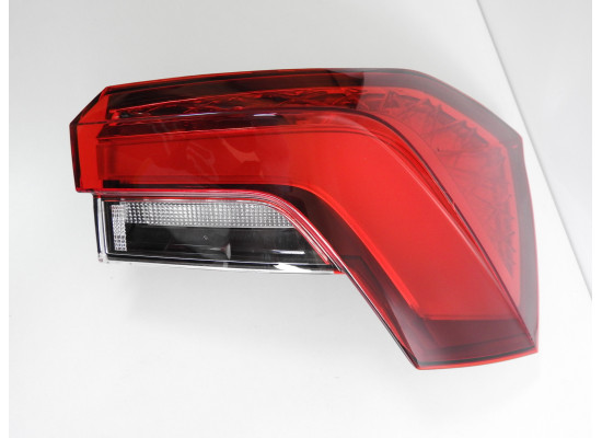 Světlo pravé zadní Škoda Kamiq 658945208